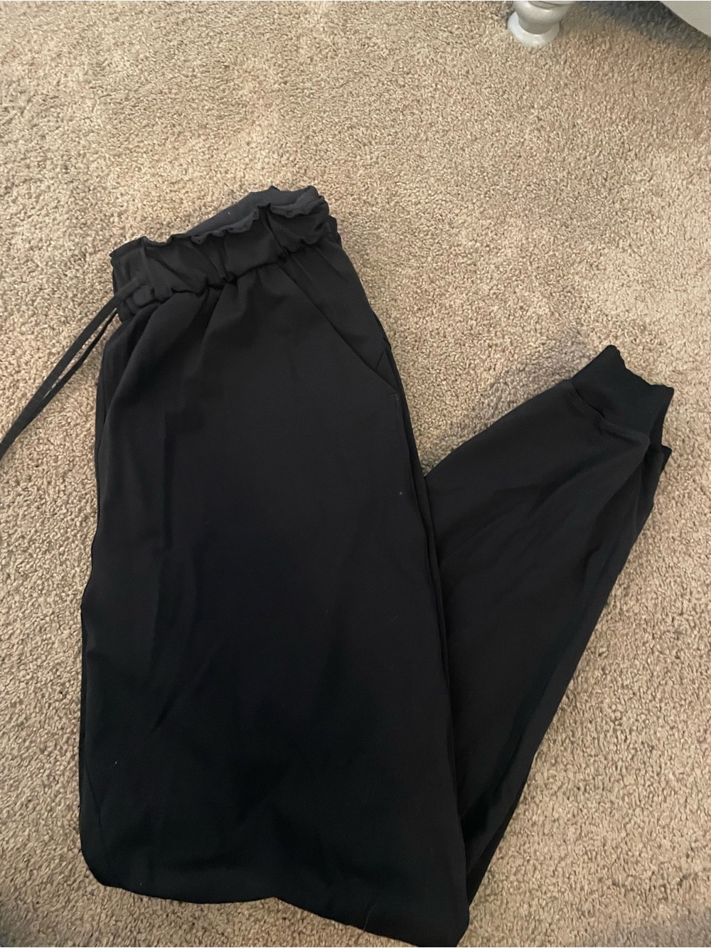 Lululemon Women’s Black Drawstring Jogger Pants